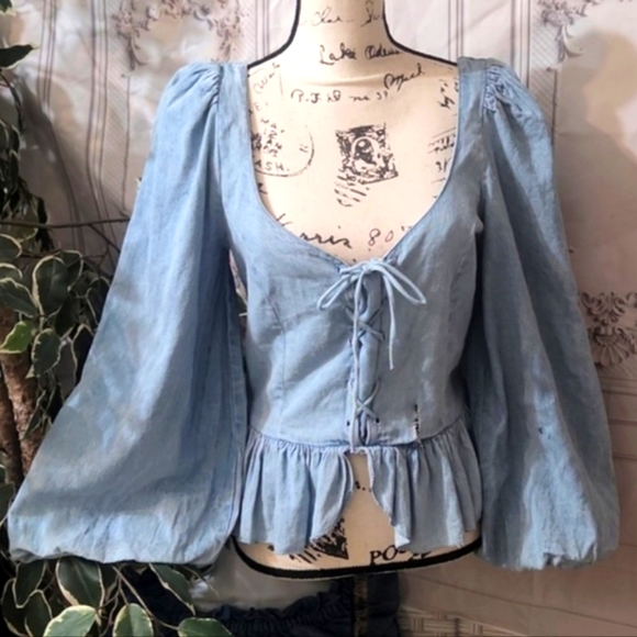 Love The Label Anthropologie Denim Puff Sleeve Top NWT Medium - Picture 1 of 10